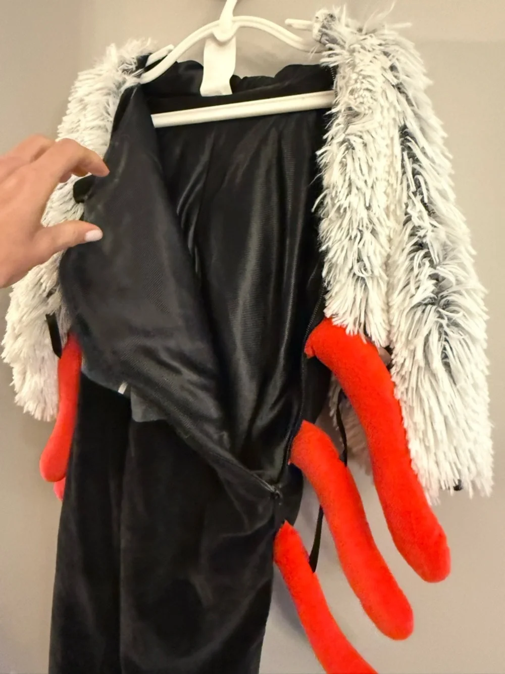Toddler Spider Halloween Costume 18-24 Months Plush Hooded Red Legs Baby Costume - Picture 6 of 6